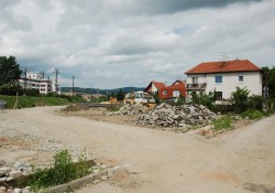 Zlatovce-Trenčianska Teplá_2 | Referencie - demolácie - Demolačné práce pri modernizaci žel. trate Zlatovce-Trenčianska Teplá